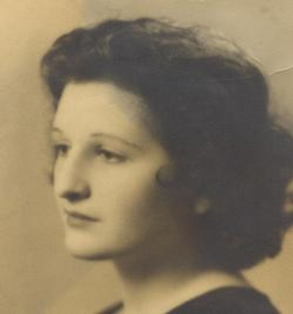 Margaret (Trincanati) Stecko