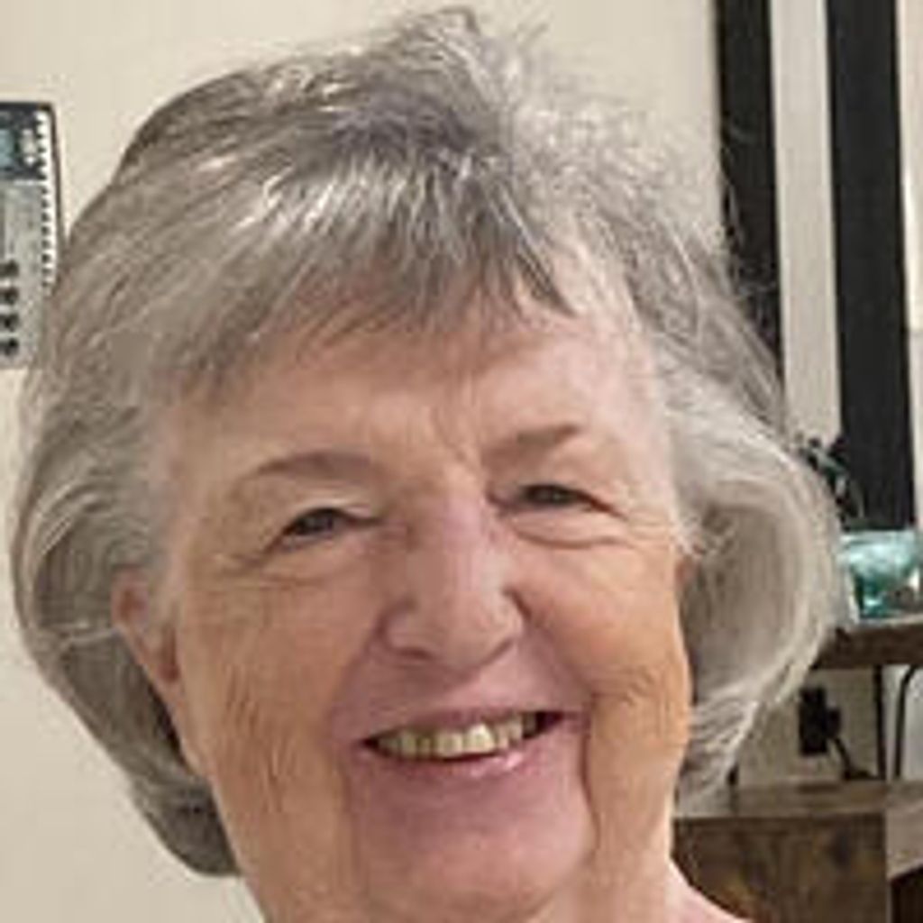 Rebecca Smallwood Profile Photo