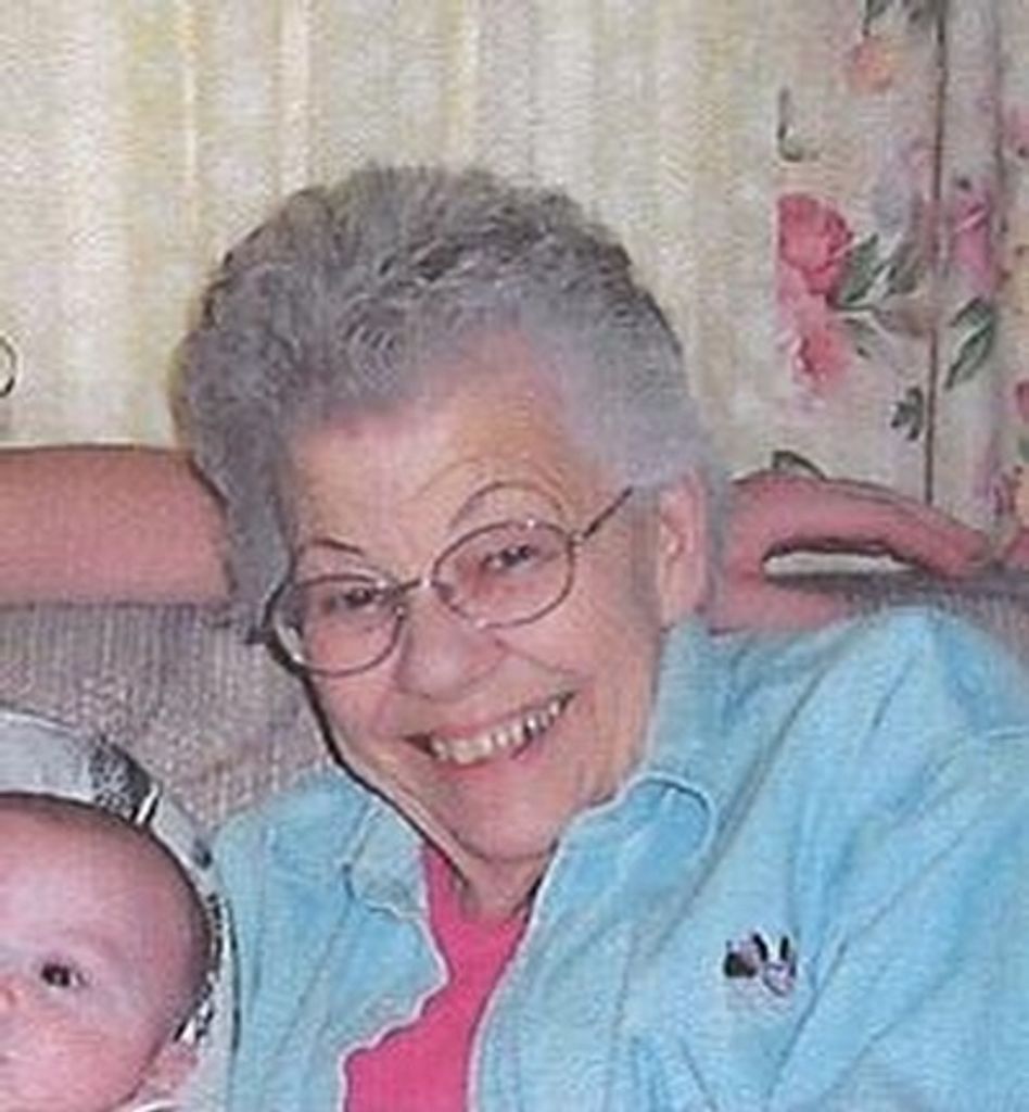 Carol Joan Lundquist