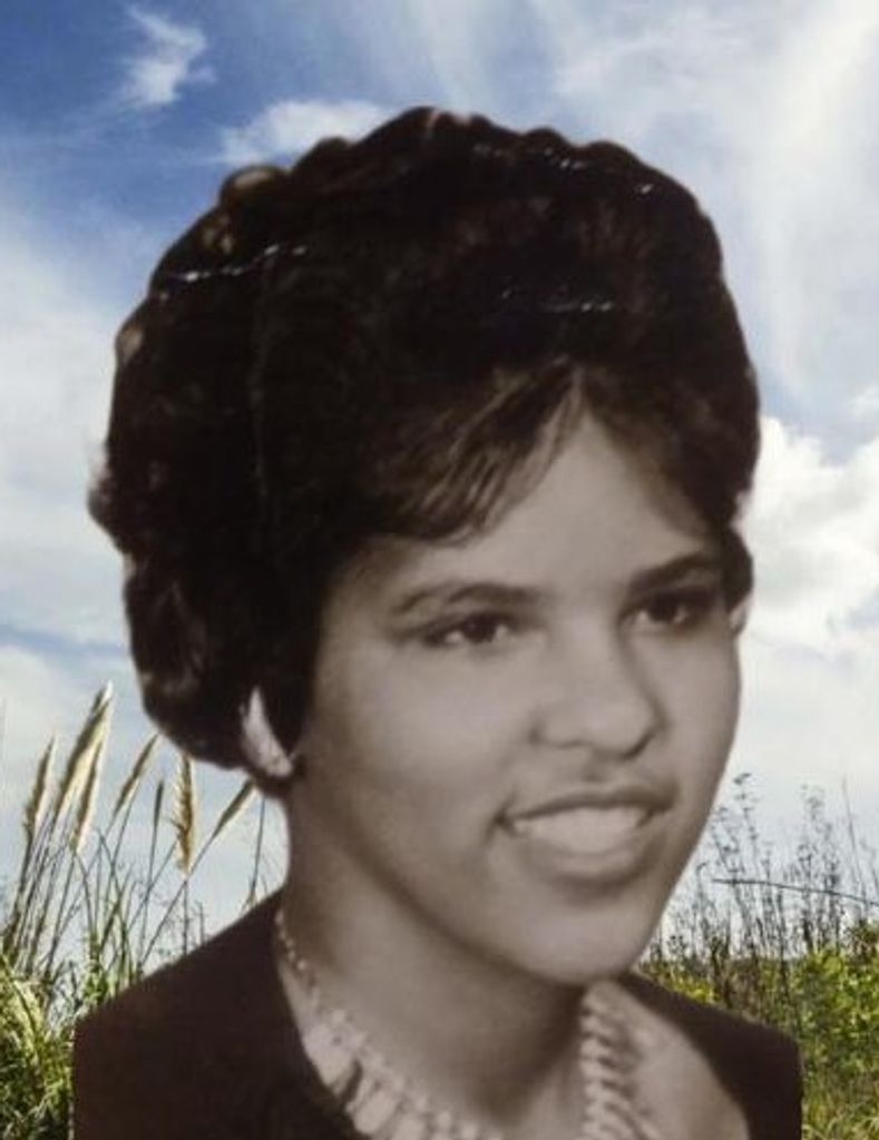 CARRIE CHATMAN