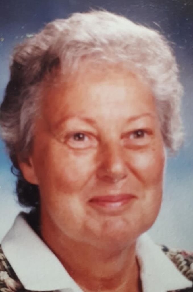 Ester Bona