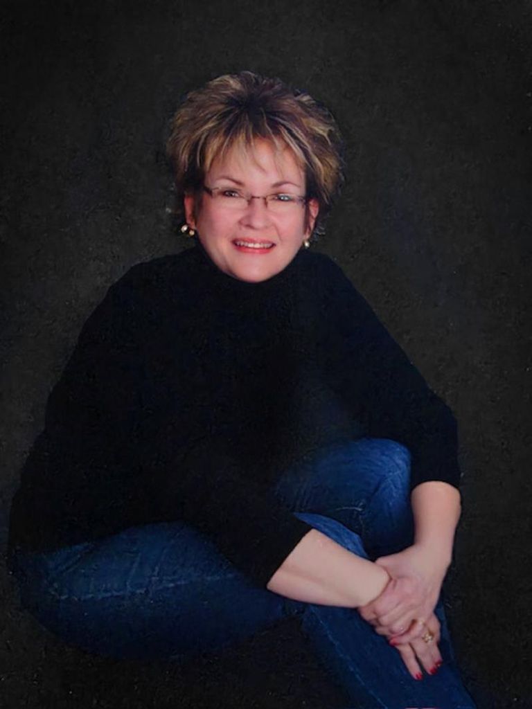 Elizabeth Wilson Profile Photo