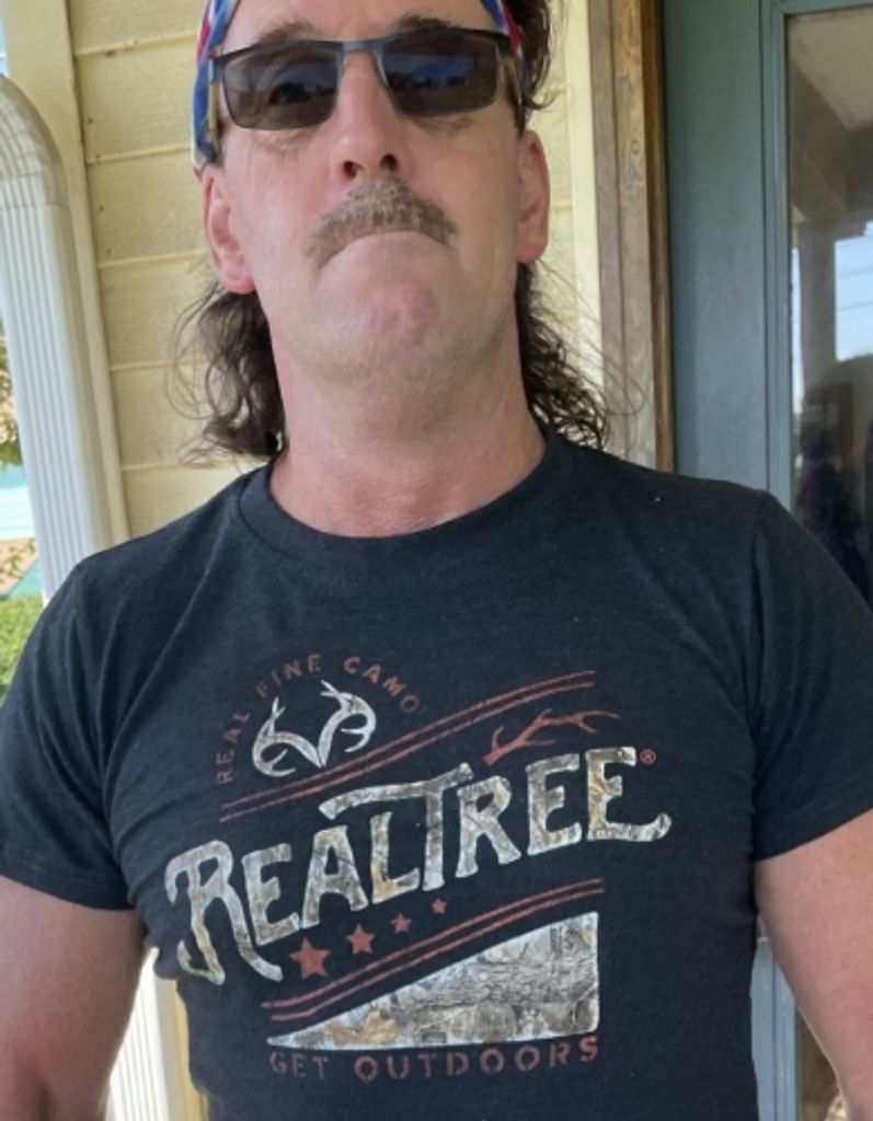 Eric Douglas Teal Profile Photo