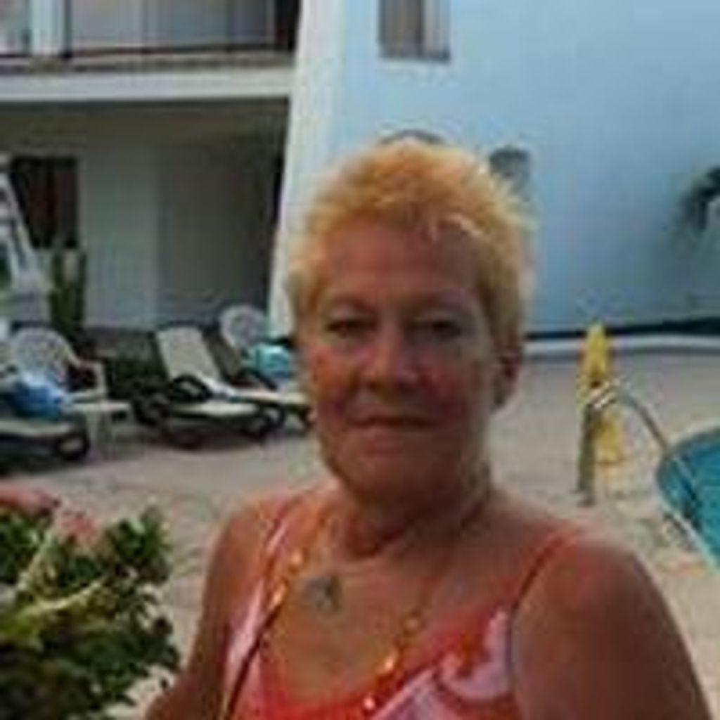 Deborah Loving Bufis