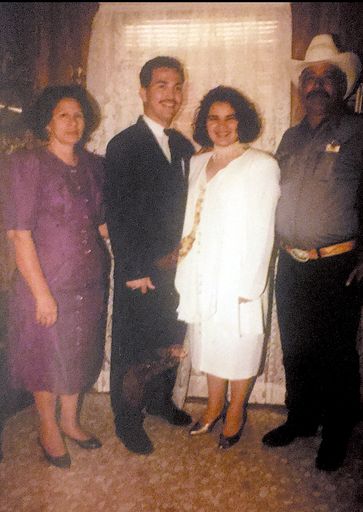 Pedro Hernandez photo gallery thumbnail 16 of 65