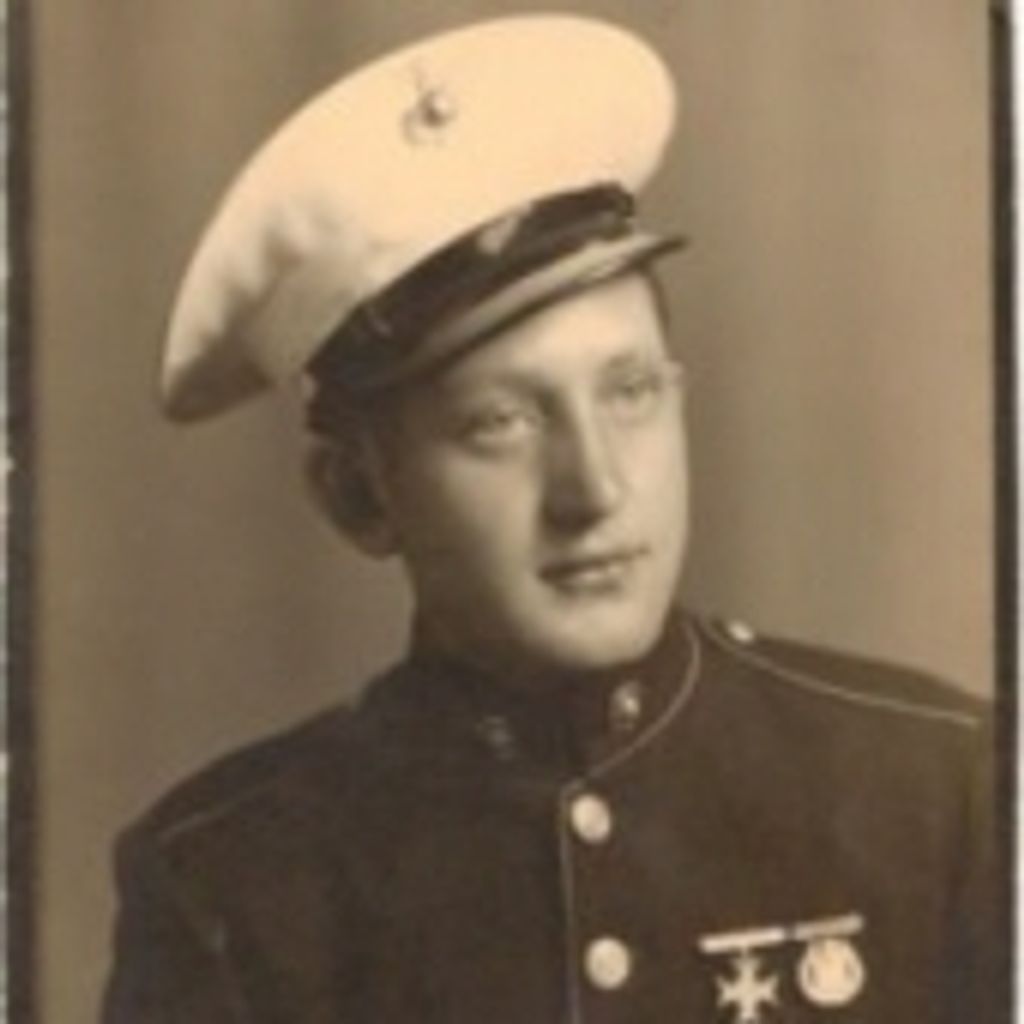 Colbert Cecil Jr.