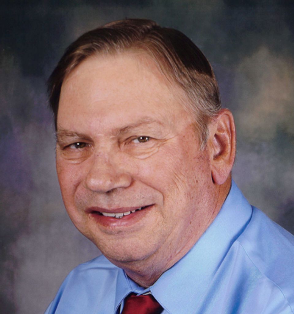 Lee A Christensen