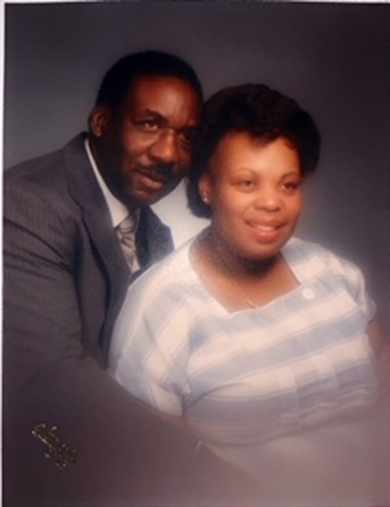 Hazel Moss Putty Profile Photo