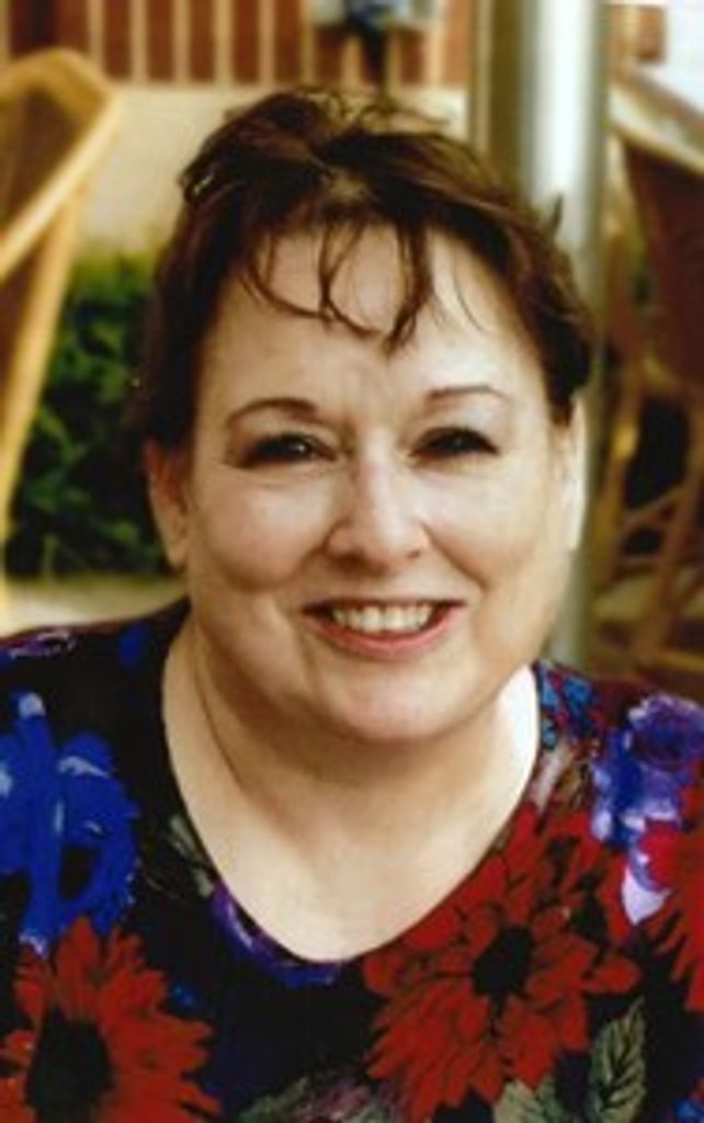 Cindy Lou Wallace Profile Photo