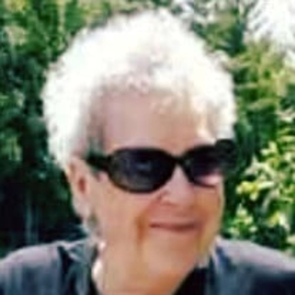 Elizabeth "Charlie" Rhodes