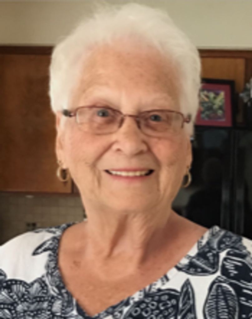 Rosemarie "Tippy" Clifford Profile Photo