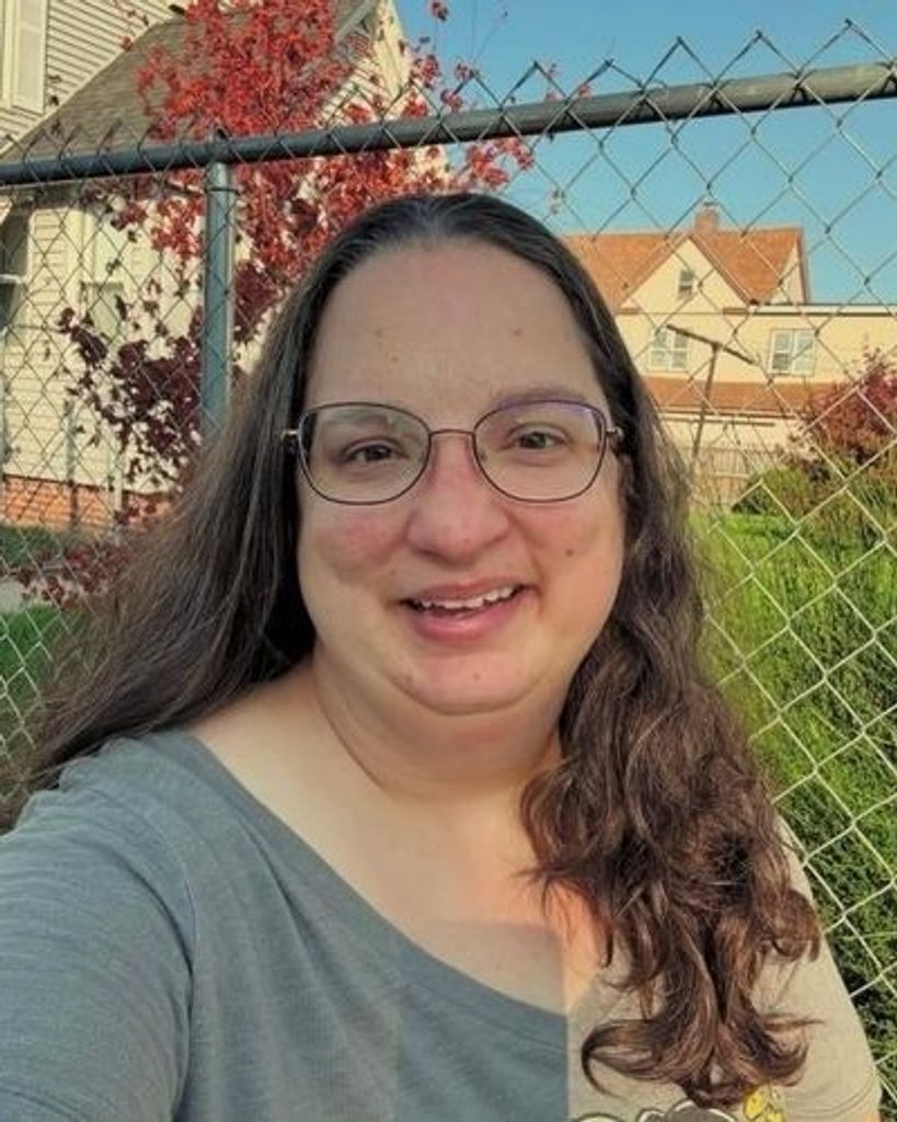 Sarah Burke Peterson Profile Photo