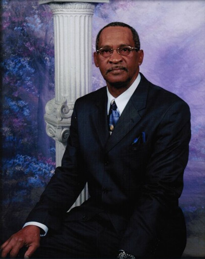 Lloyd Glenn Brown Profile Photo