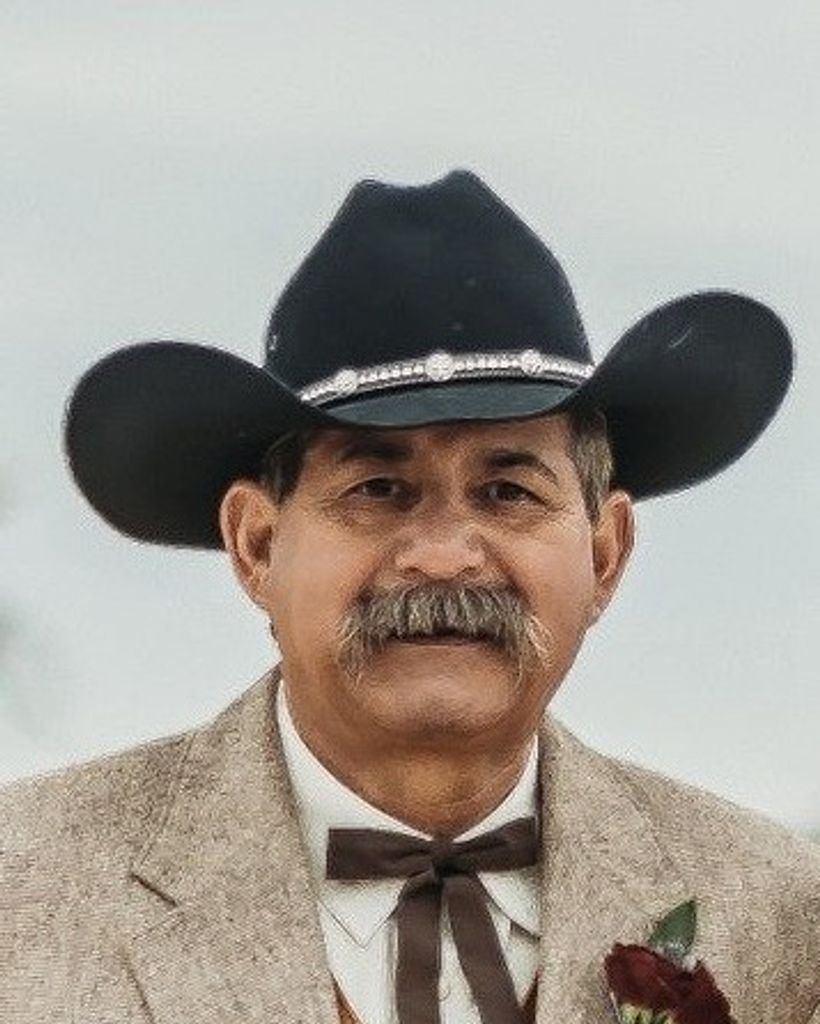 Robert R. Ochoa