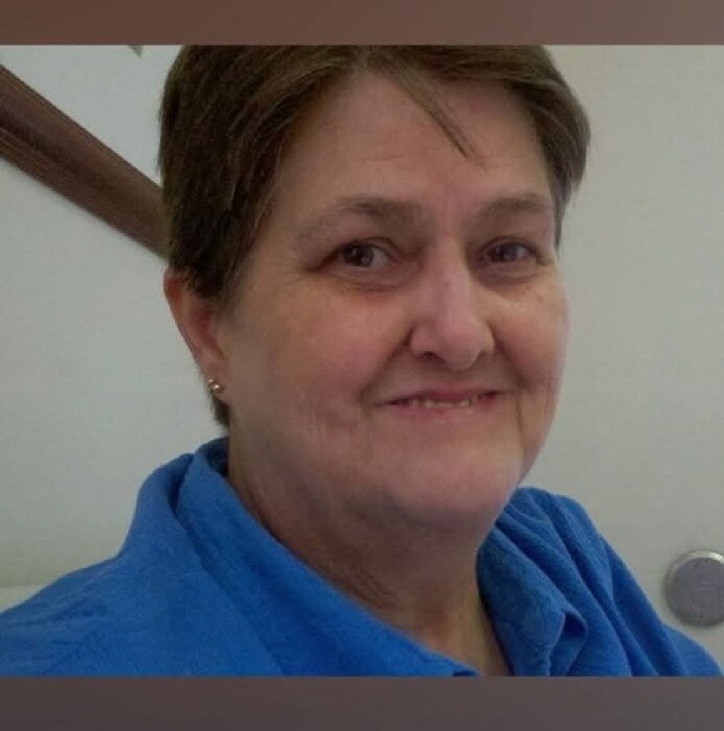 June (Mccullough)  Holloway Profile Photo