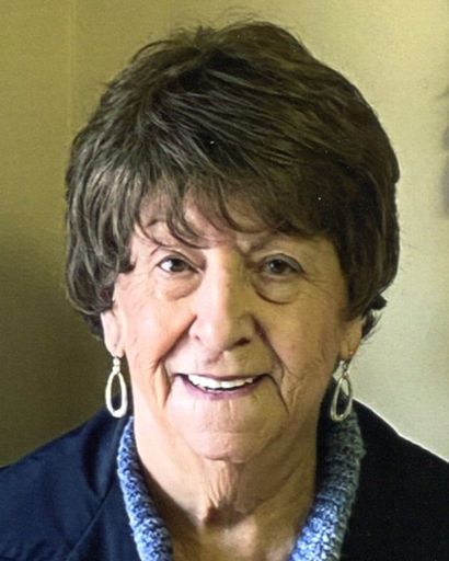 Jewell McMillan's obituary image