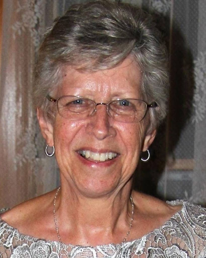 Edna M. Cash Crewdson