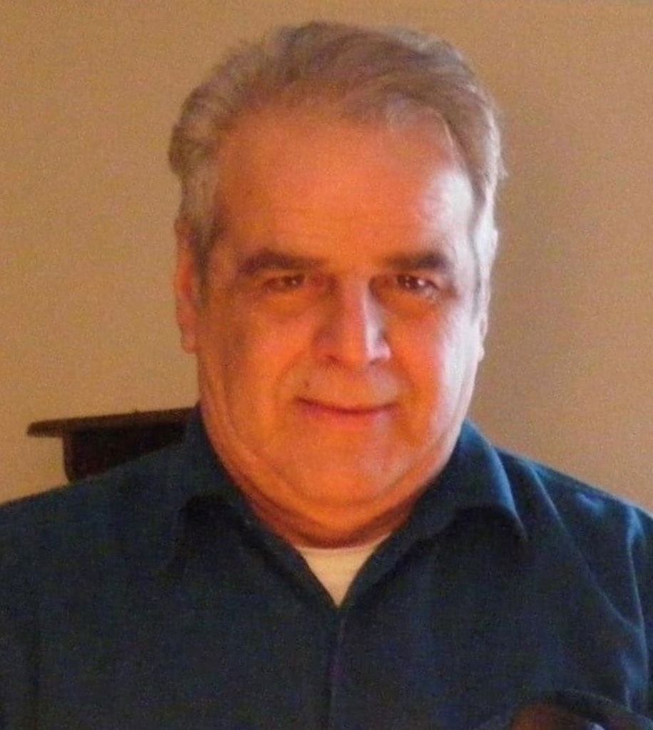 Stephen Earl King Profile Photo