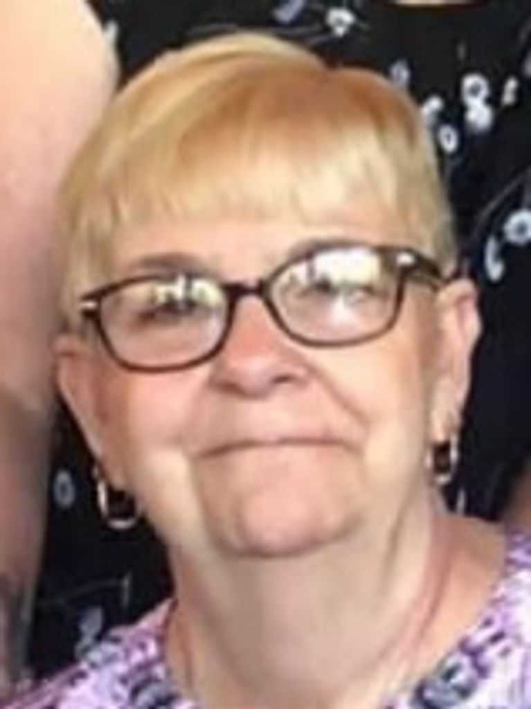 Susan E. (Engelmann)  Hugo