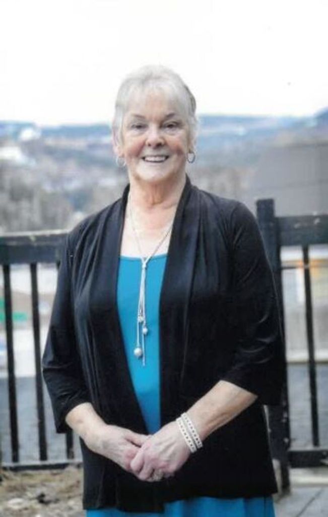 Una Mildred Young Profile Photo