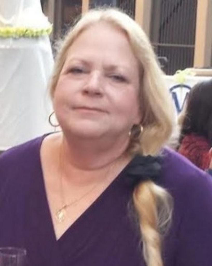 Elizabeth Savarese Profile Photo