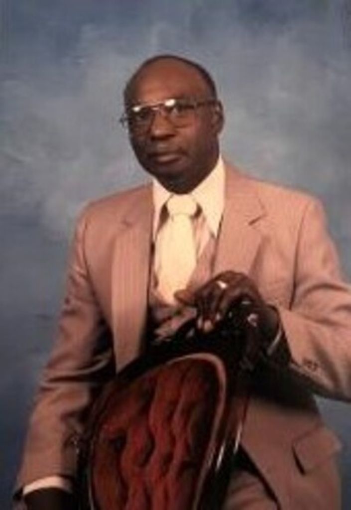Dee Willie Clark Profile Photo
