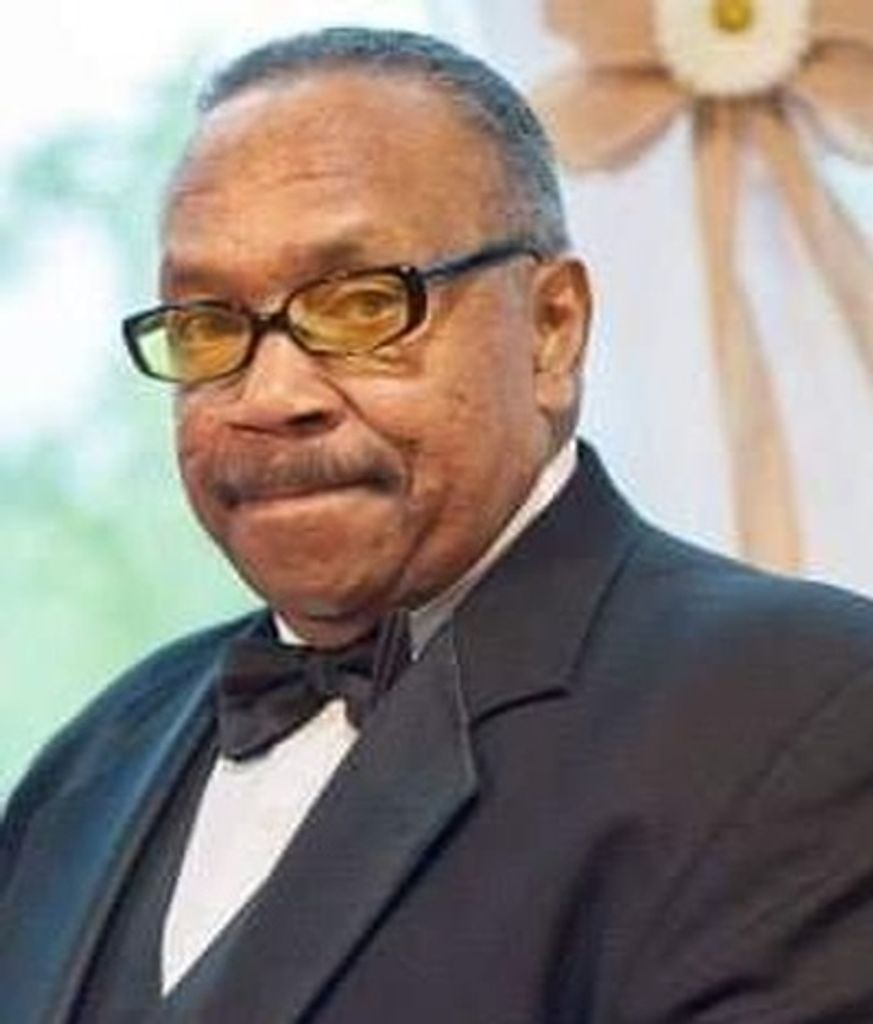 Albert Michael Robertson Profile Photo