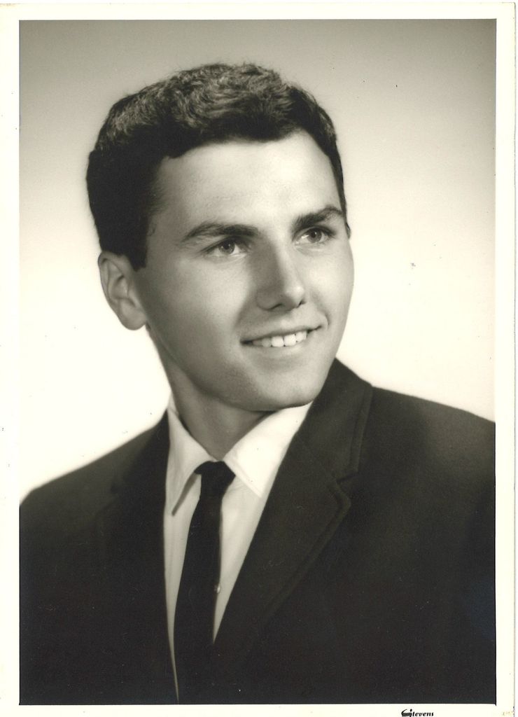 Robert Wayne Mitchell Profile Photo
