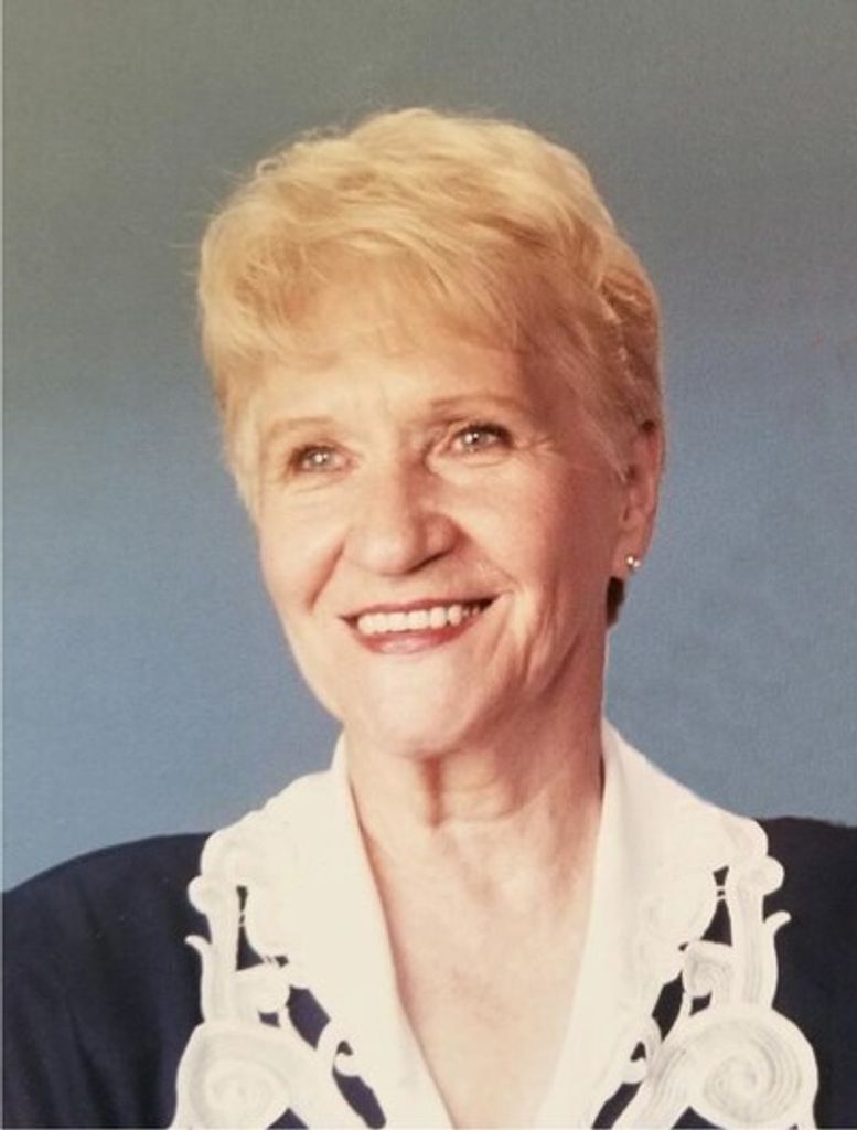 Katie Lou Graul Profile Photo