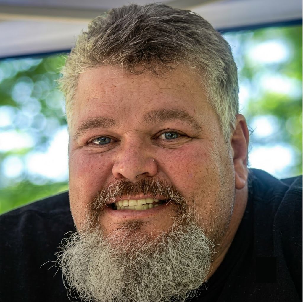 Paul Hutchinson Profile Photo