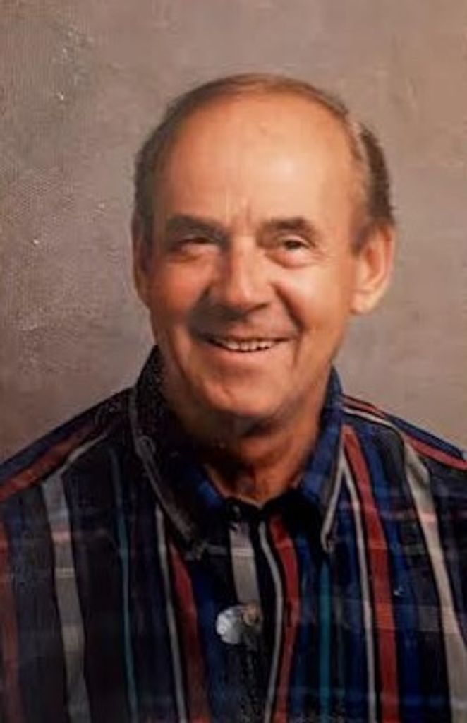Peter Alexander Profile Photo