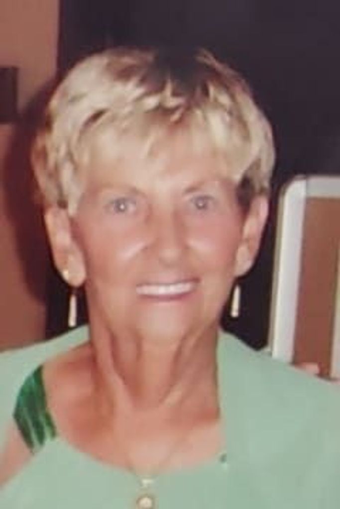 Esther Kuhn