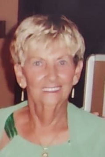 Esther Kuhn Profile Photo