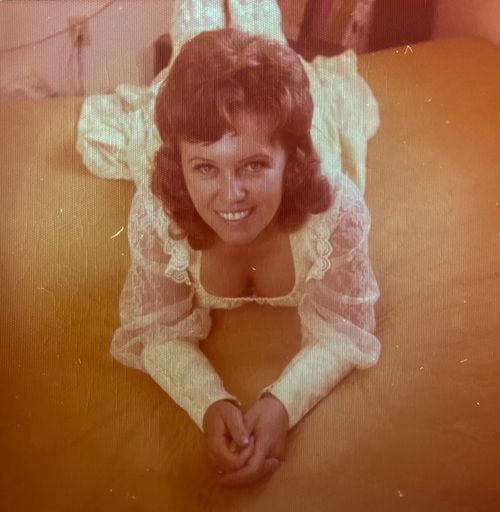Lesta Madeline Moffett photo gallery thumbnail 8 of 33