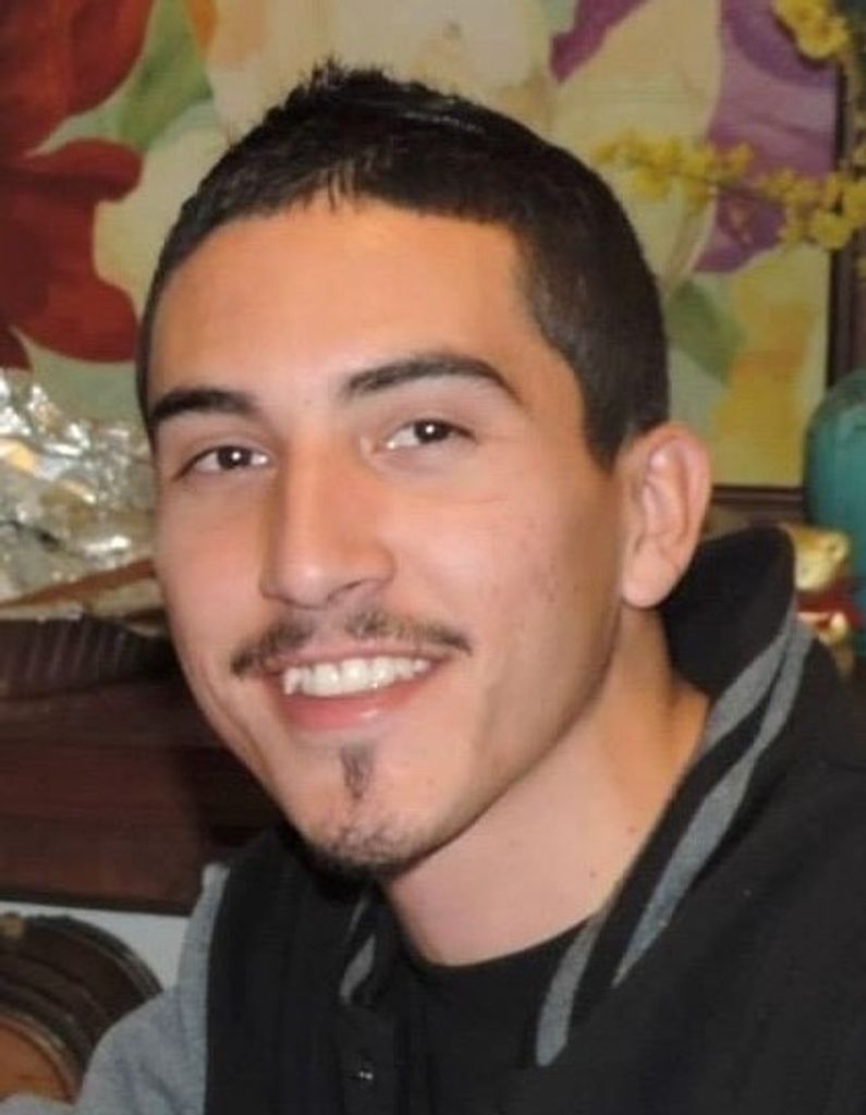 Favian Enriquez