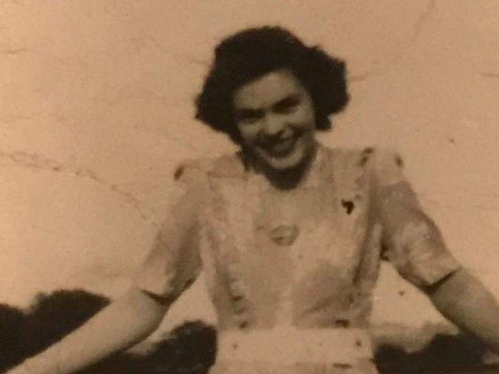 Mary Elizabeth Harris Profile Photo