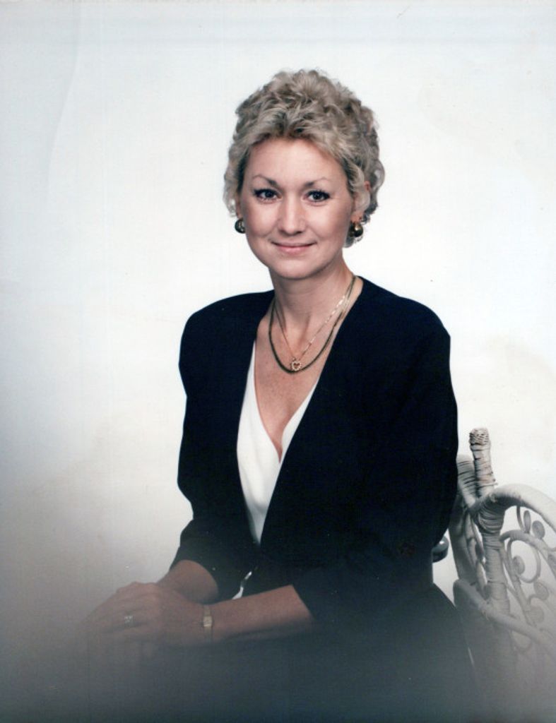 Martha "Dianne" Burke Showers