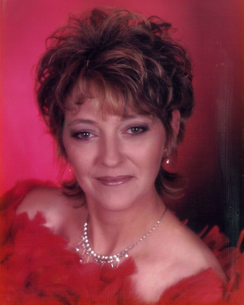 Carol Knutsen Profile Photo