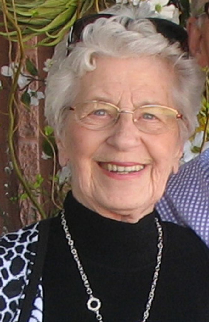 Joan Betty Naylor