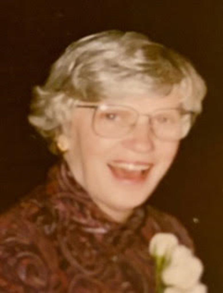 Elizabeth Brown Profile Photo