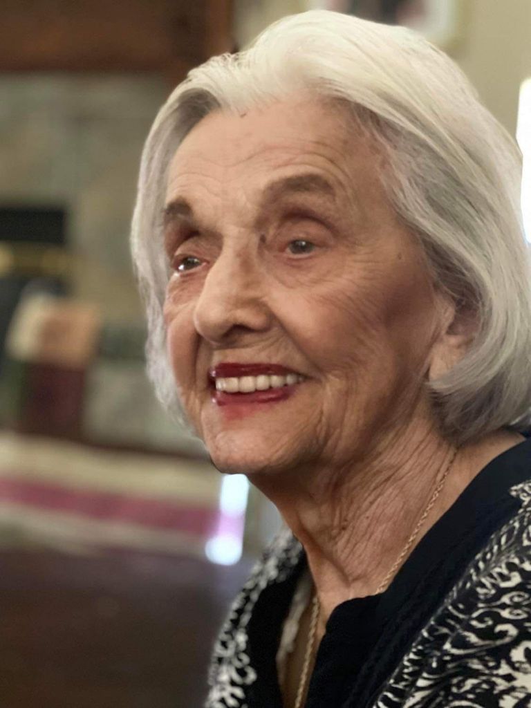 Julia Karpati