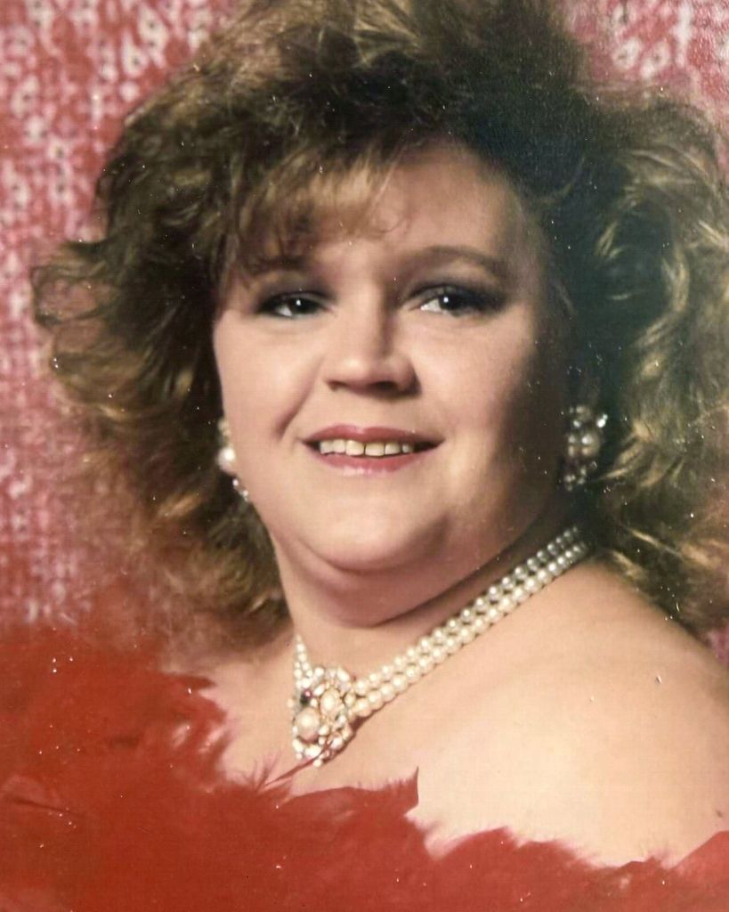 Tena Johnson Hernandez Profile Photo