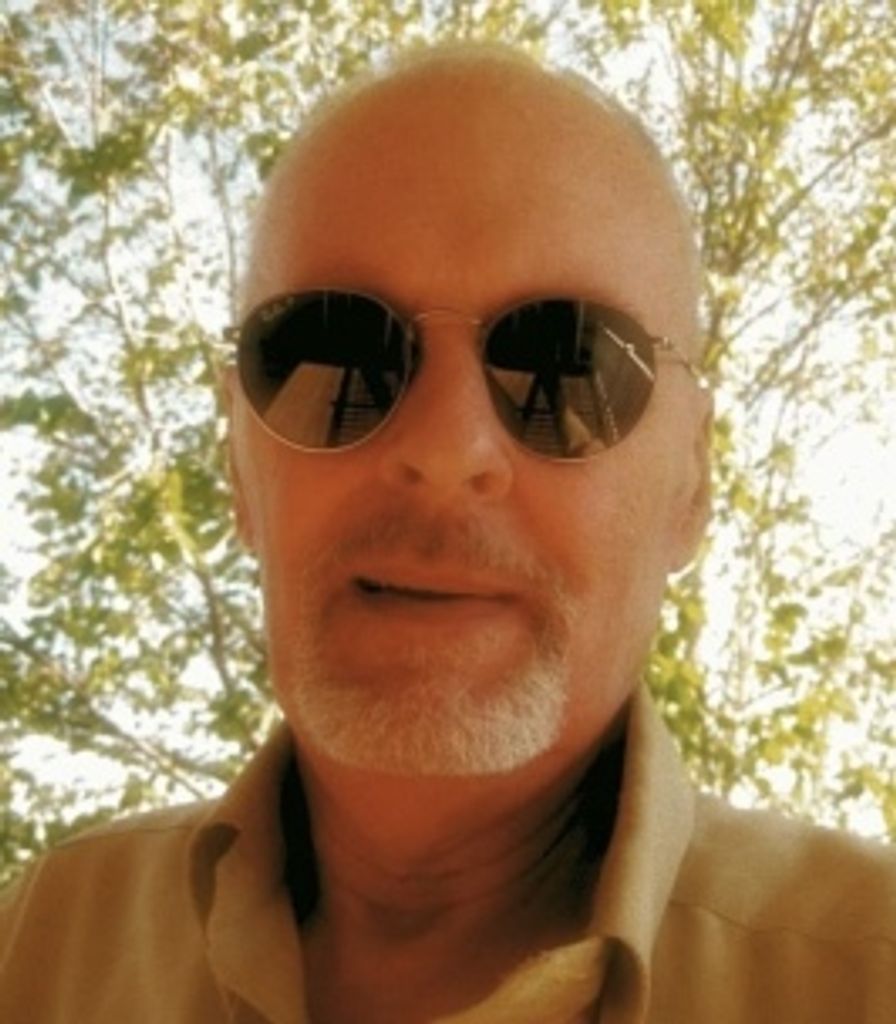 Robert Smith Profile Photo