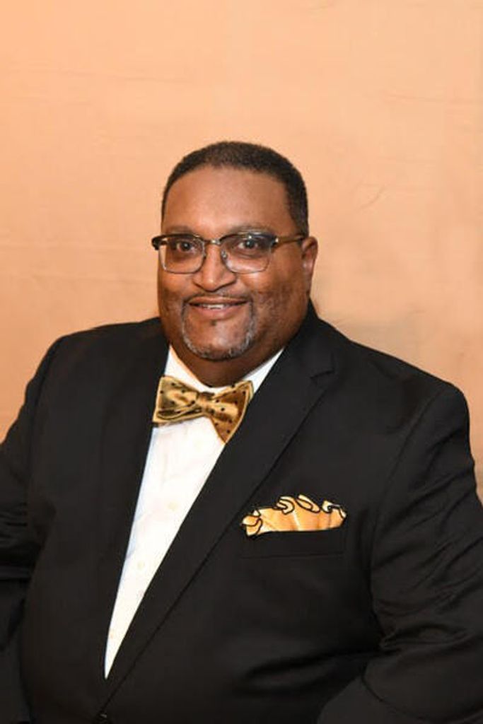 Tony Lance Pierce Profile Photo