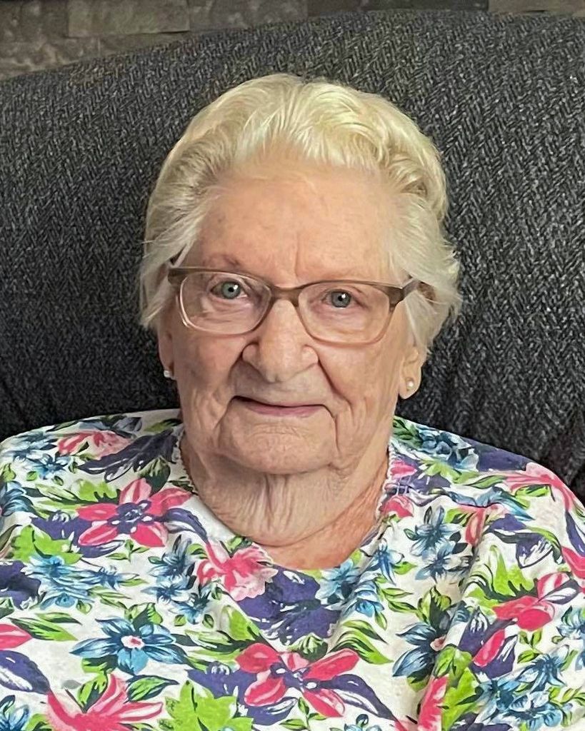 Betty Louise Rust Profile Photo