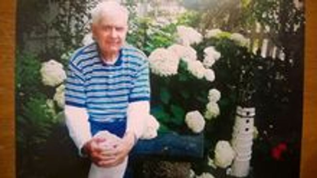 Eugene  R. Lockard Profile Photo