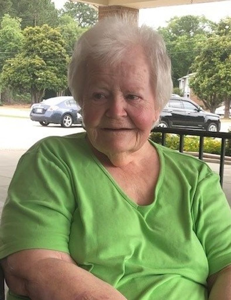 Mary Kashawlic Profile Photo
