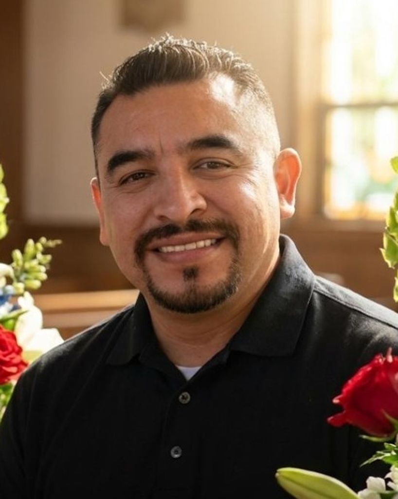 Israel Orozco Profile Photo