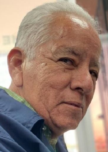 Alvaro Cedillo photo gallery thumbnail 34 of 200