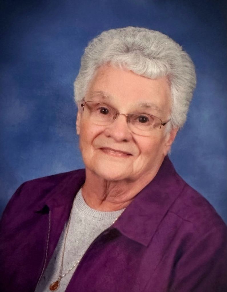 Vera Mae Kozak Profile Photo